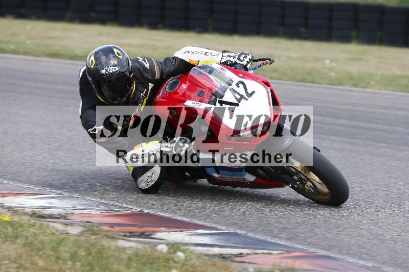 Archiv-2025/05 14.04.2025 Plüss Moto Sport ADR/Freies Fahren/142